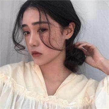 王润菁饰演“最美奋斗者”，现代京剧《老阿姨》在京首演  